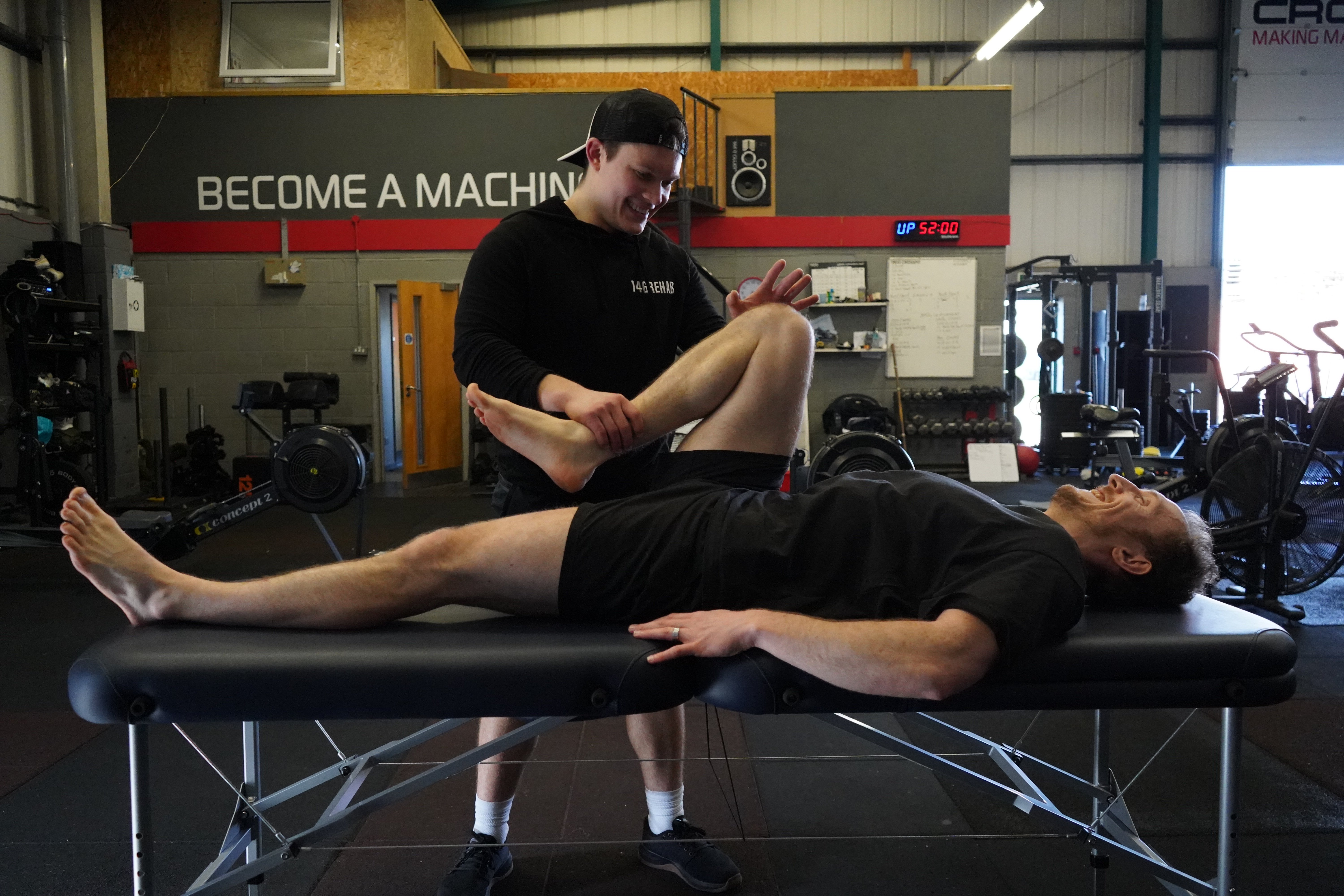 Thomas Yarrow performing knee assessment